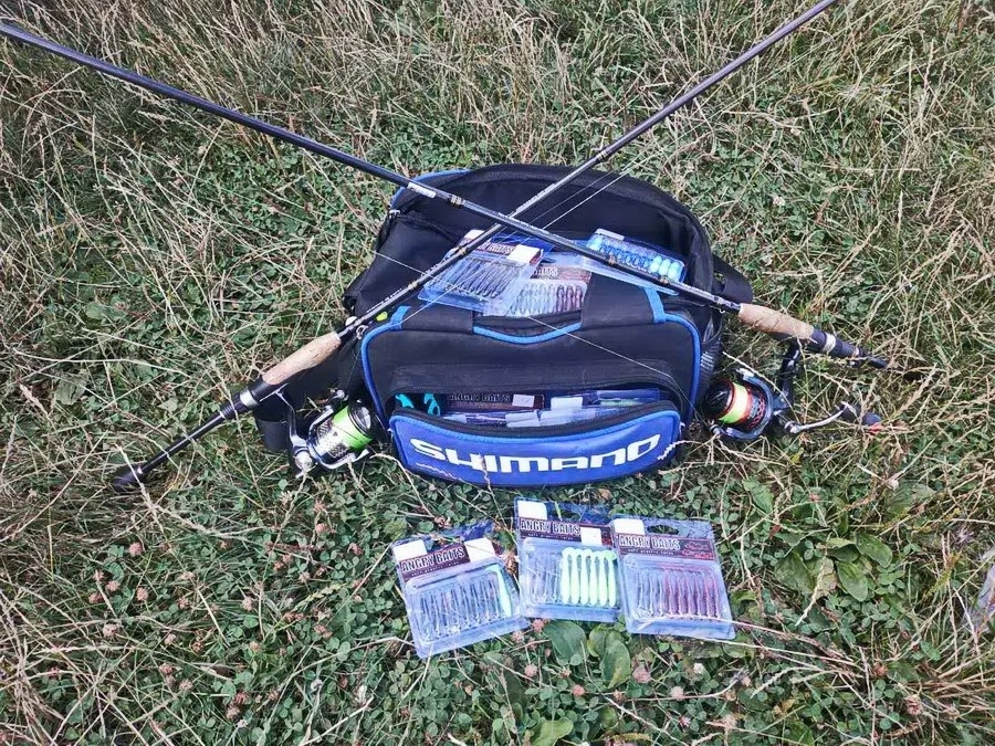 CF Aрионы (ASR 762 S-L/новые шнуры Daiwa J-Braid X8 0,06 mm 150m chartreuse/силикон Angry Baits).
